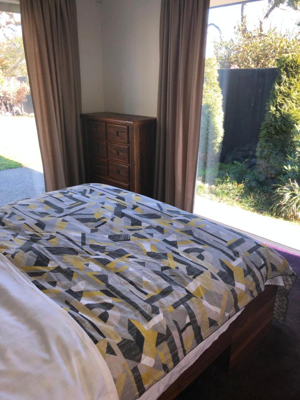 Memorial Holiday Home Christchurch Esterno foto