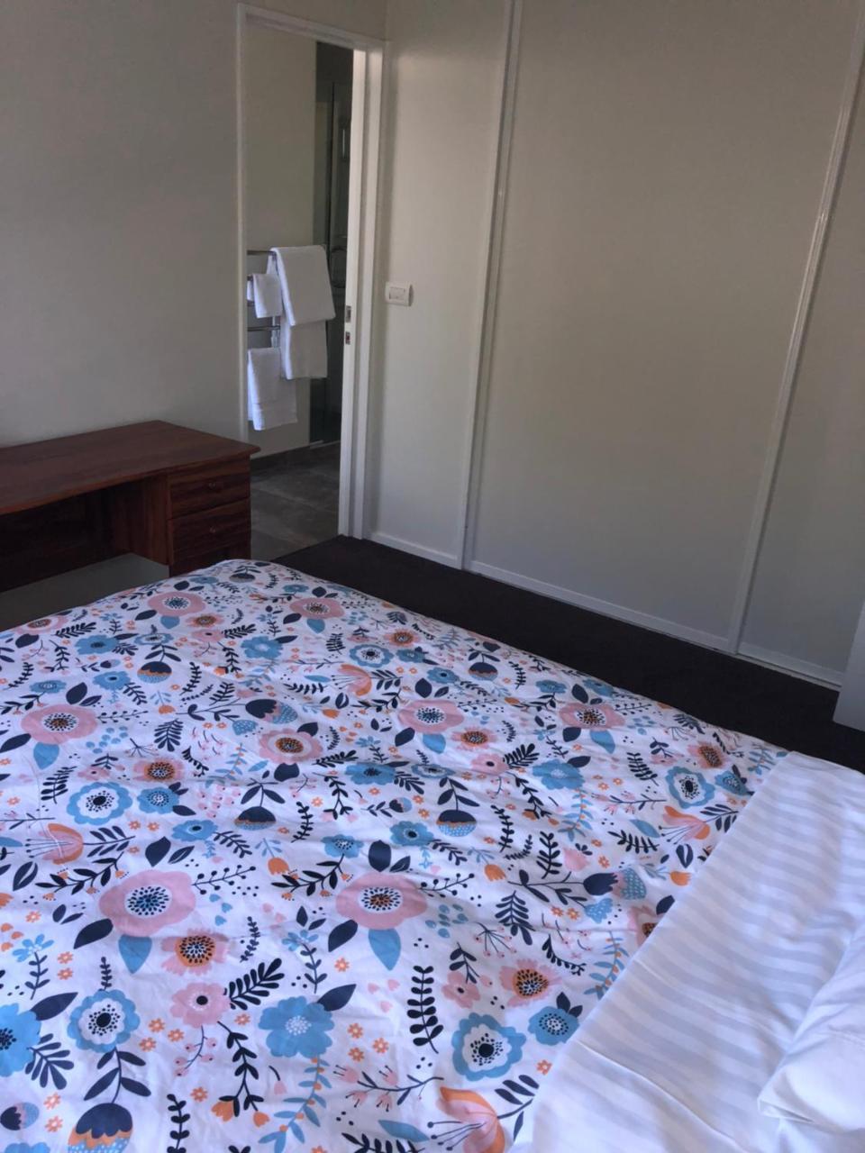 Memorial Holiday Home Christchurch Esterno foto